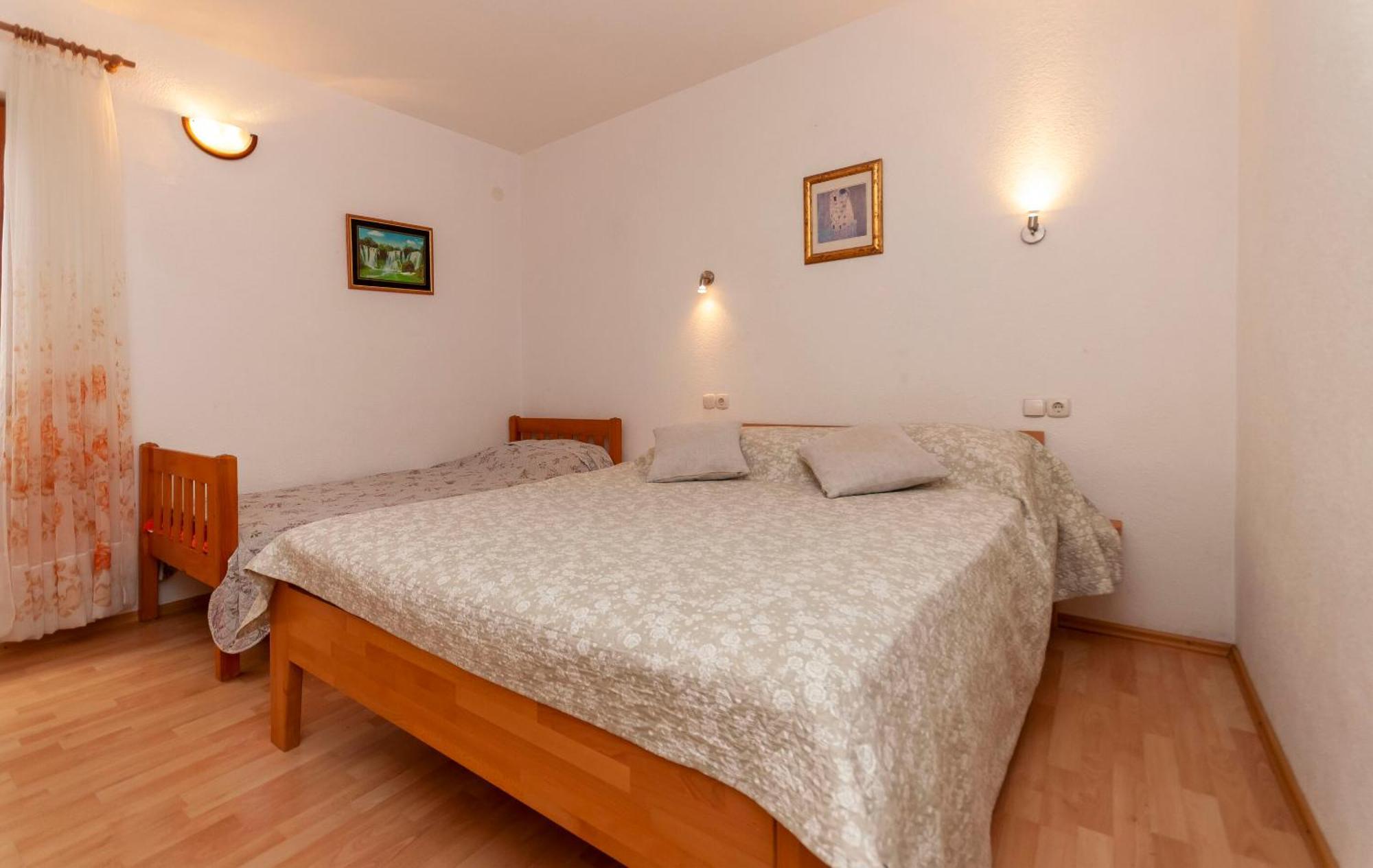 Apartments Niko Писак Экстерьер фото