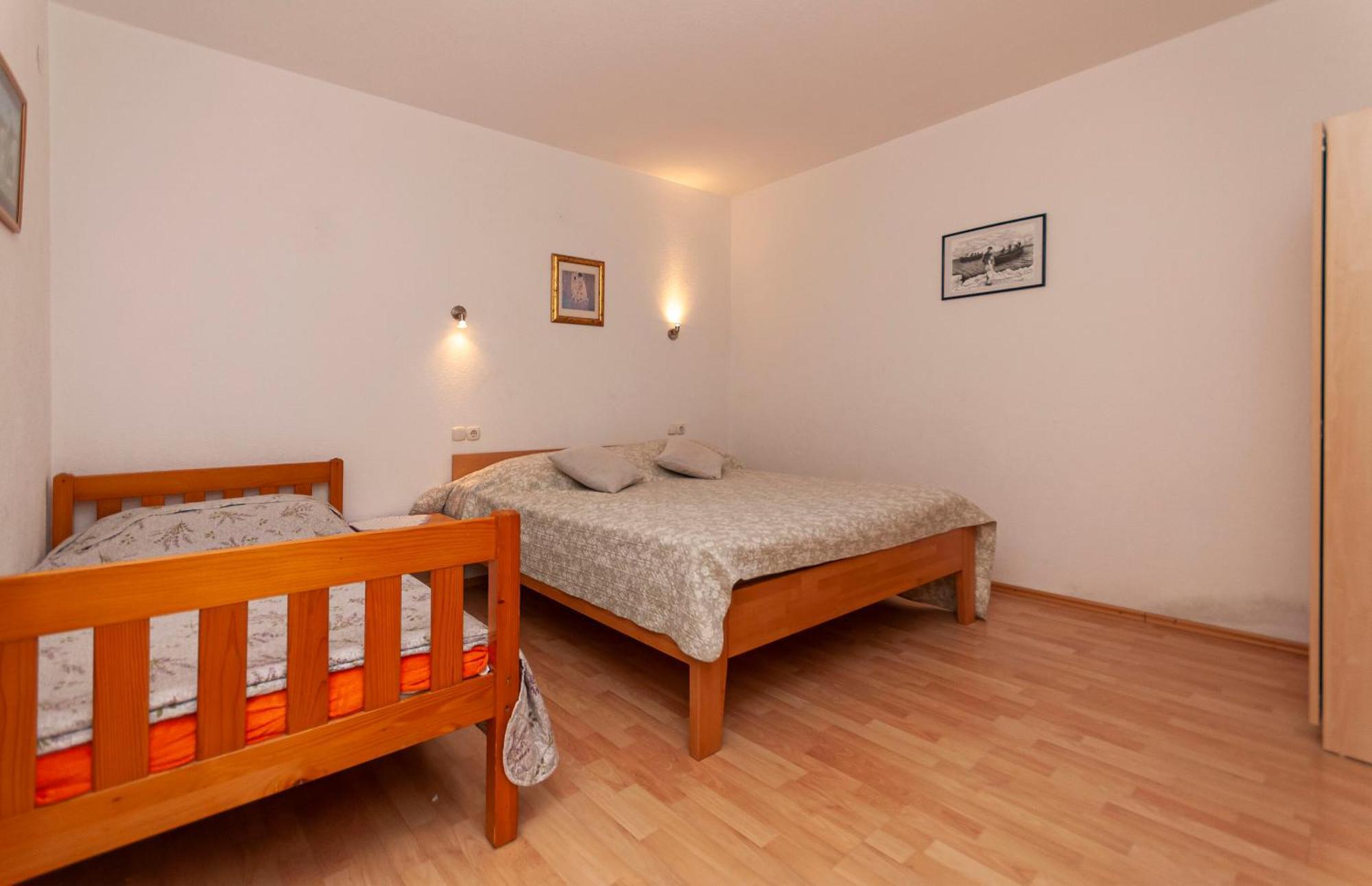 Apartments Niko Писак Экстерьер фото